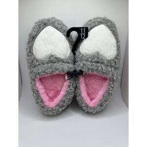 Heart Sherpa little girls slippers Size 11/12